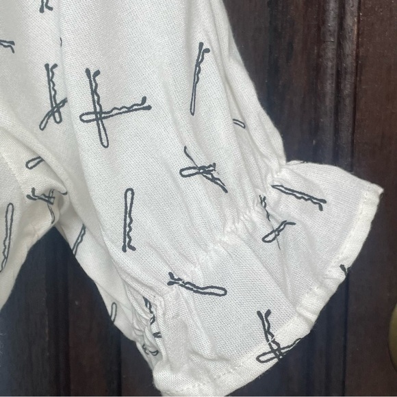 Bobby Pin Pattern Printed Shirt With Smocked Waist Size L Off White & Black - Picture 6 of 13